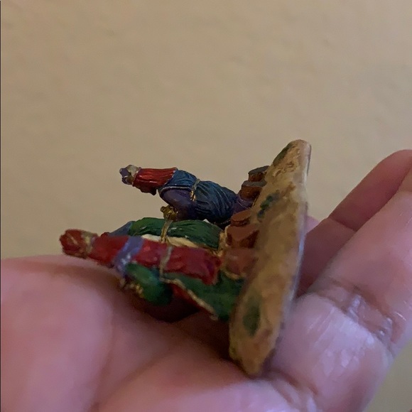 3 wise men Hawthorne Nativity Figurine decoration - Picture 15 of 16